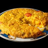 Tortilla de pimiento rojo y verde con chorizo (grande)