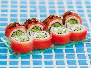 Філадельфія тунець (330g)