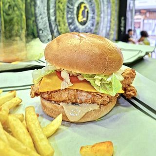 Burger Creamy Deluxe