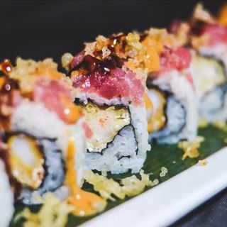 Uramaki Salmone Cooked