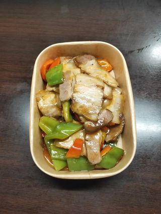 86. Pancetta saltata con peperoni