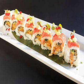 Sushi rollo con doble atún (8 pzs.)