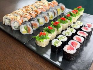 Сет на компанію (1275g)