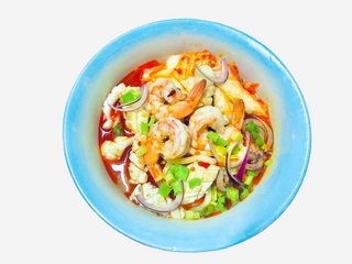 Zupa Udon i Owoce morza