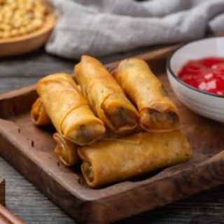 Rollitos de Primavera (8  Uds.)