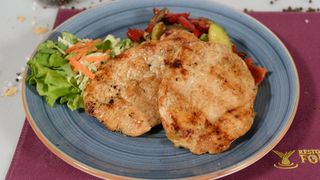 Ćureći file na grilovanom povrću