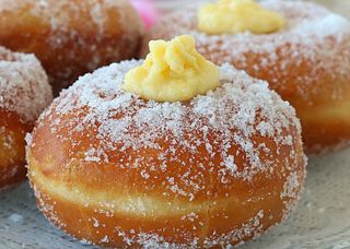 Bombolone