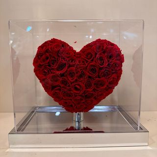 Corazón de Rosas Eternas