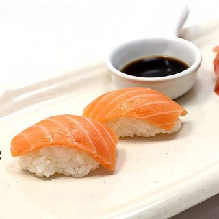 Sushi Nigiri Salmón (2 Uds.)