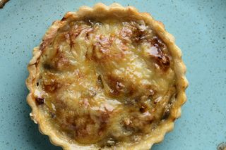 Chicken and mushroom quiche