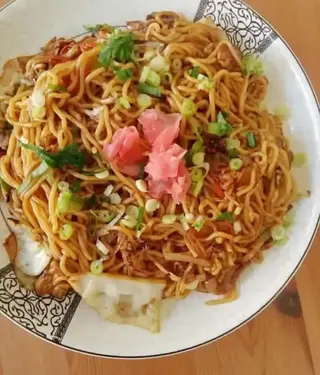 20. Yakisoba de Vegetais
