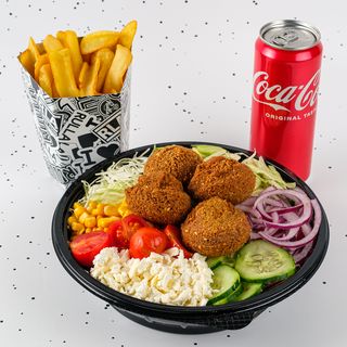 Salata falafel vege menu