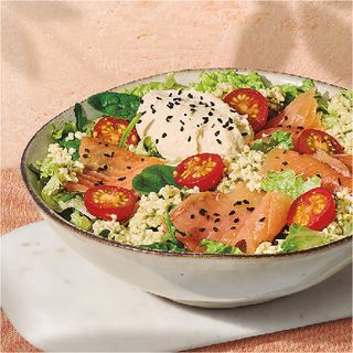 SALADA SALMÃO E BULGUR