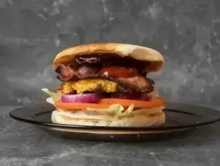 Burger Cheese & Bacon