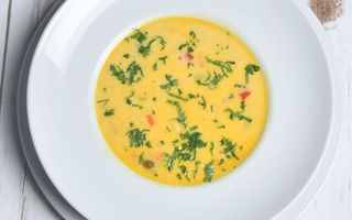 Ciorba de pui a la grec