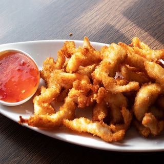 29. Tiras de pollo fritas thai