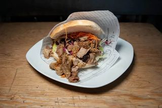 Panino kebab + Coca-Cola Lattina 330ml