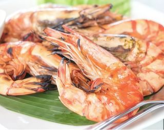 68 Gamberoni stufati in salsa piccante