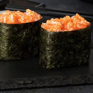 Gunkan łosoś 2szt Delivery