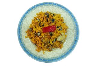 Paella POLLO y CONEJO