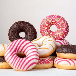 Донати в асортименті