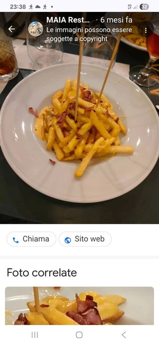 Patatine con cheddar e bacon