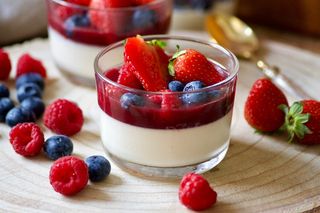 Panna Cotta Fruits Rouge