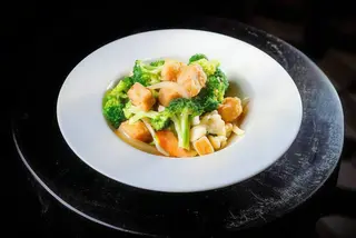 Pad Pak Tow Hu
