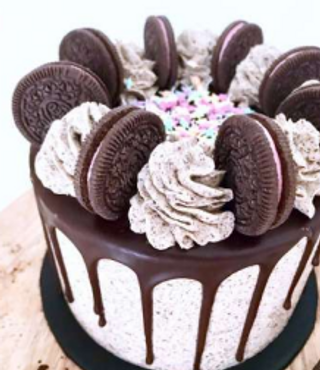 American Oreo Cake