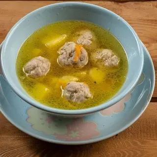 Суп с фрикадельками