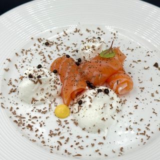 N8. Choccolate salmon