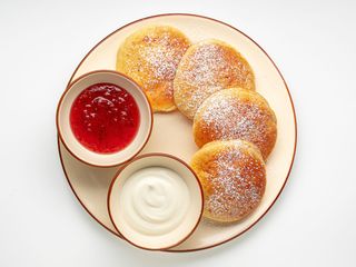 Оладки з яблуками