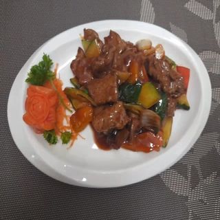 43 Filetto di manzo con verdure