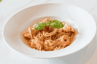 Spaghetti com Mazzancolle e Pomodorini Confit