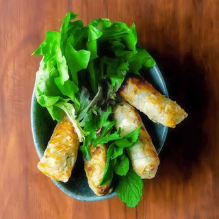 Nem De Pollo Estilo Viet (4 Uds.)
