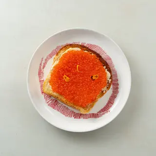 Brioche, Mantequilla, Caviar Rojo