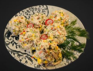 Ensalada De Pollo Atsetsili