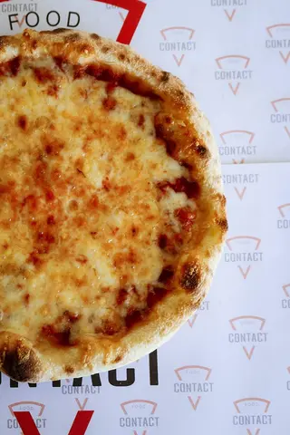 Pizza Margherita + Coca-Cola