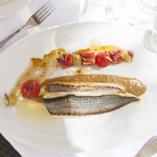 Pescados a la sal  (Para dos personas). Consúltenos
