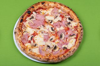 Pizza Prosciutto e Funghi Ø 32cm