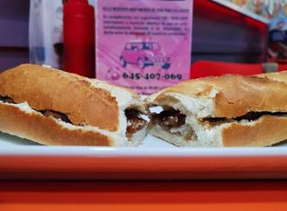 Bocadillo De Panceta