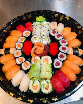 103:vassoio misto grande 58 pezzi