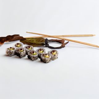 Roll Trufa Salmón Noruego (5 Pza.)