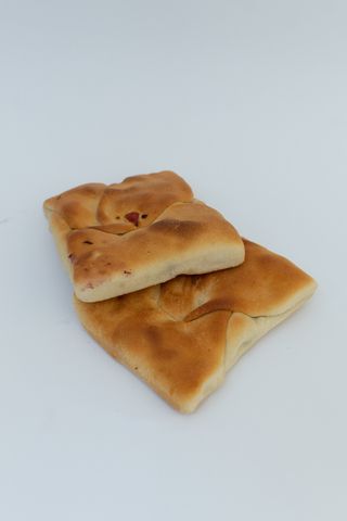 Palacinta pe vatra cu branza