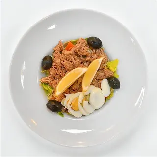 Salată de ton