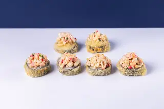 Futomaki z Warzywa z Tartarem z Surimi (6 szt.)