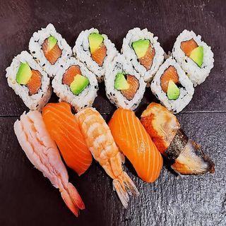 136. Sushi Toyama  (13 Pzs.)