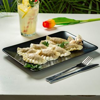 Pierogi z kapustą i pieczarkami