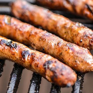 Carnati de porc la gratar