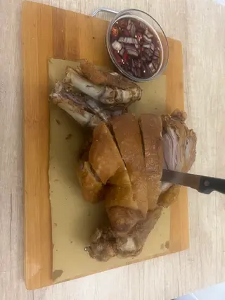 Crispy pata